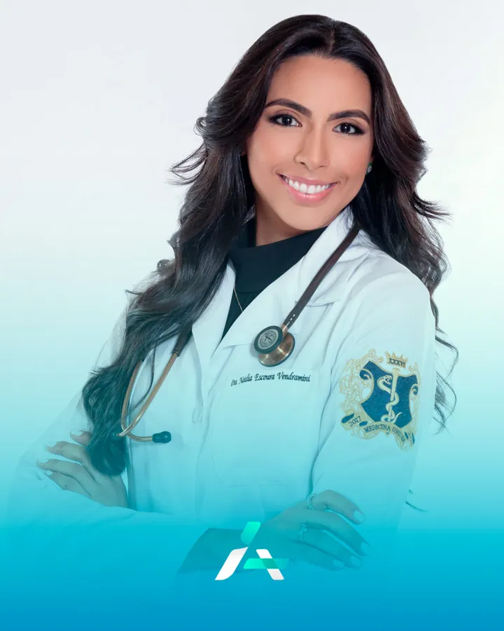 Dra. Natalia Escoura Vendramini — CRM 97920/MG